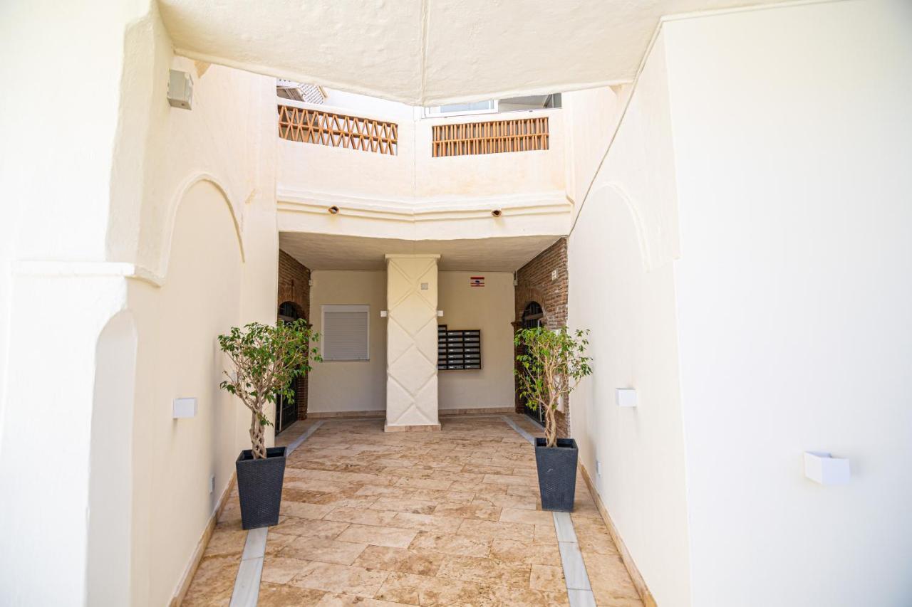Sunstay Seaside Flat I Puerto Marina Benalmádena Eksteriør billede